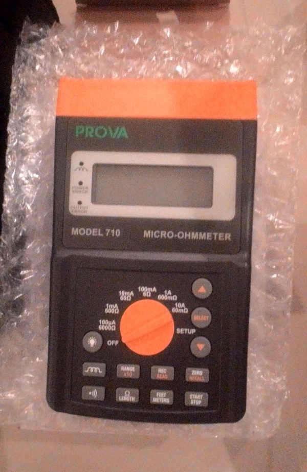 รูปที่ 2. Prova 710 Micro-Ohmmeter