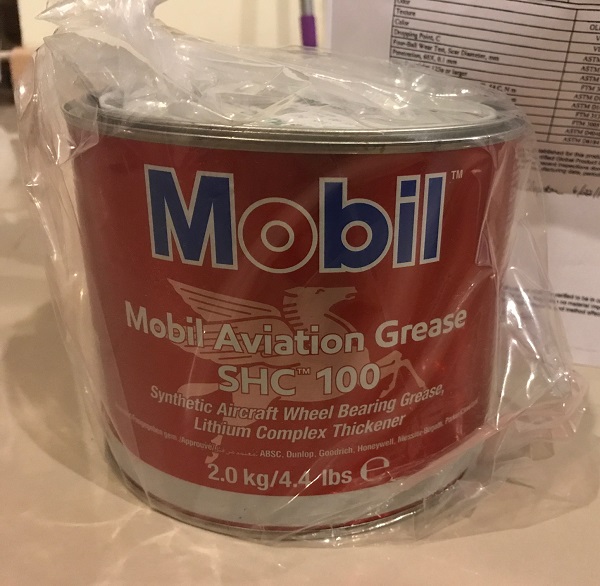 รูปที่ 1. Mobil Aviation Grease SHC 100